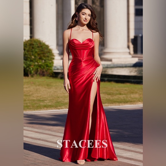 Stacees Size 4 Red Sheath Sweetheart Sweep Train Satin Dress with Pleated Split - Picture 1 of 13